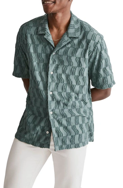 Madewell Easy Jacquard Terry Short Sleeve Button-up Shirt In Calm Forest