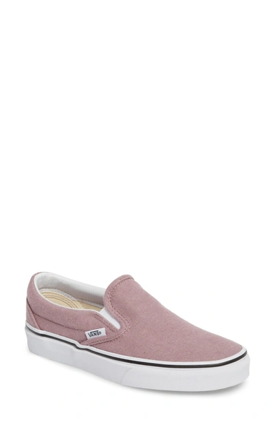 Vans Classic Slip-on Sneaker In Elderberry/ True White