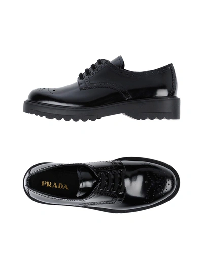 Prada Laced Shoes In Black