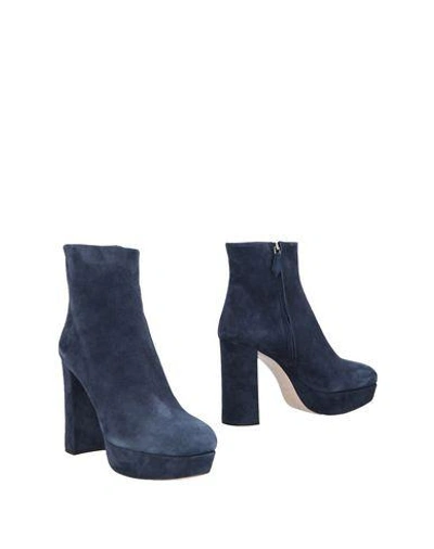 Miu Miu Ankle Boot In Dark Blue