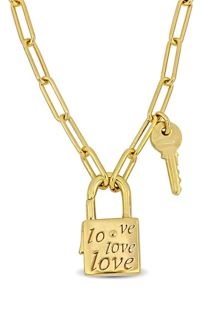 Delmar Lock & Key Paperclip Link Necklace In Gold