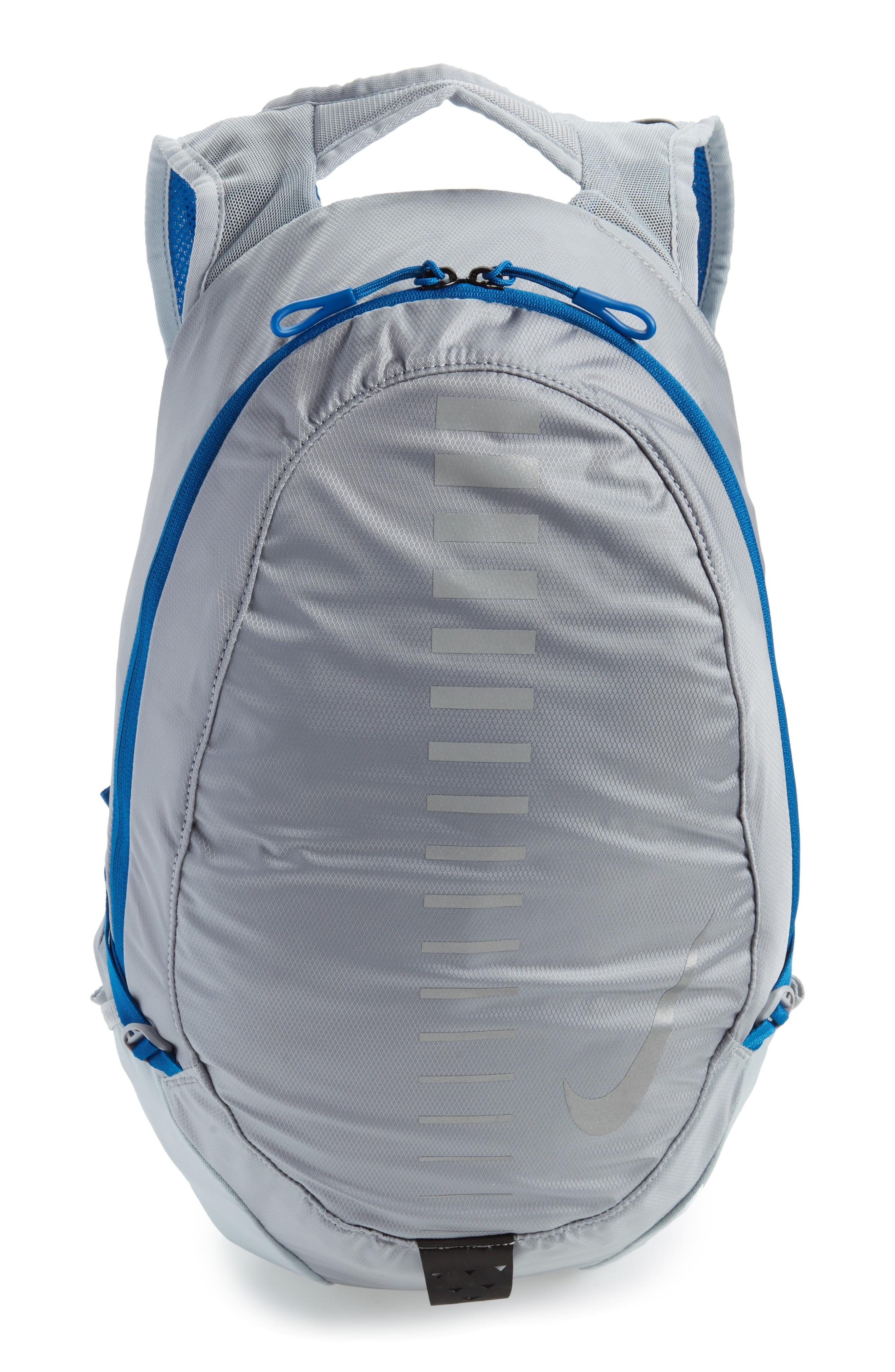 nike run commuter backpack review