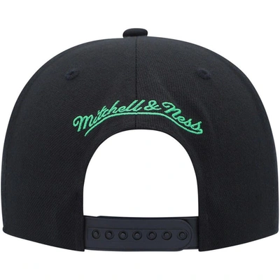 Mitchell & Ness Black Milwaukee Bucks Hardwood Classics Soul Champions Era Diamond Snapback Hat