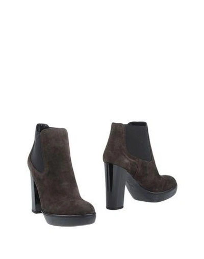 Hogan Ankle Boots In Dark Brown