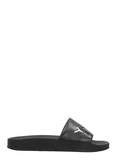 Ylati Footwear Black Rubber Flats Sandals