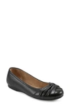 Earth Jacci Ballet Flat In Black