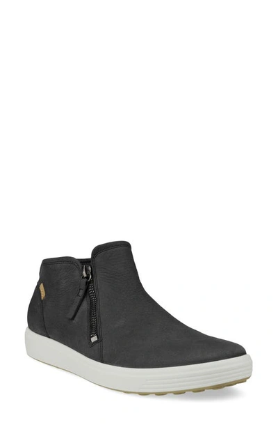 Ecco Soft 7 Mid Top Sneaker In Black