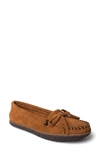 Minnetonka Kilty Tread Slipper In Brown