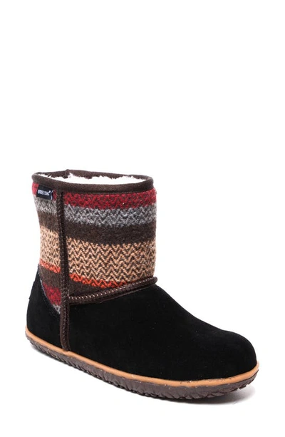 Minnetonka Tali Faux Fur Lined Boot In Black Multi