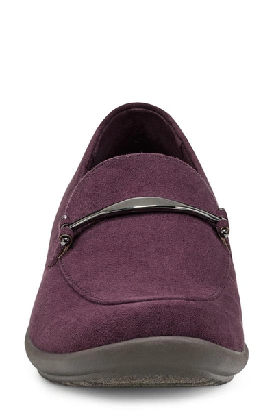 Easy Spirit Arena Loafer In Plum