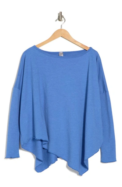 Go Couture Long Sleeve Asymmetric Hem Top In Summer Song