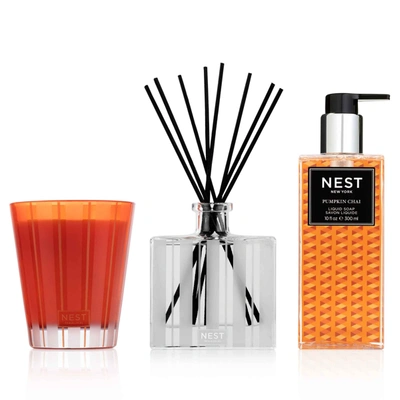 NEST NEW YORK PUMPKIN CHAI SET, 1 OZ 230 G REED DIFFUSER: 5.9 FL OZ 175 ML LIQUID SOAP: 10 FL OZ 300 ML NEST NEW Y 