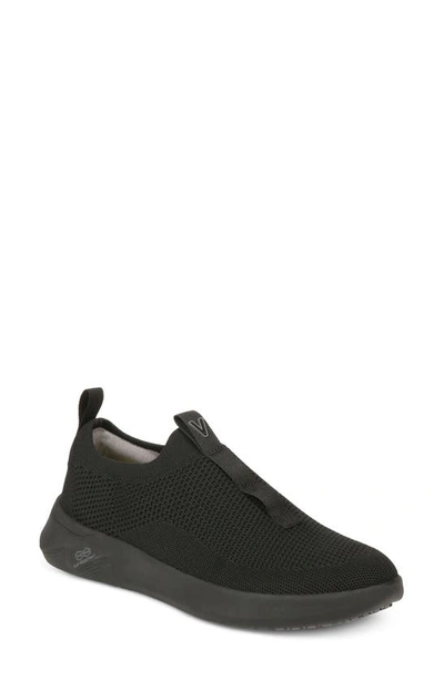 Vionic Advance Slip-on Shoe In Black/ Black