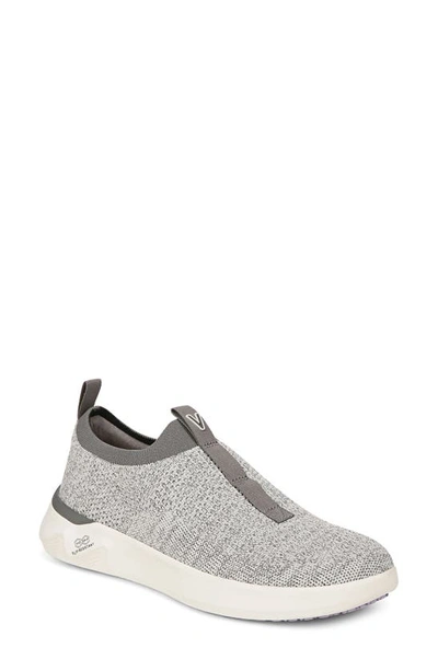 Vionic Advance Slip-on Shoe In Vapor/ Charcoal