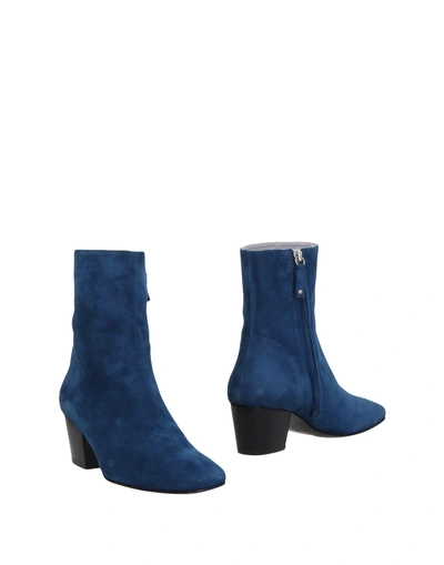 Dorateymur Ankle Boot In Pastel Blue