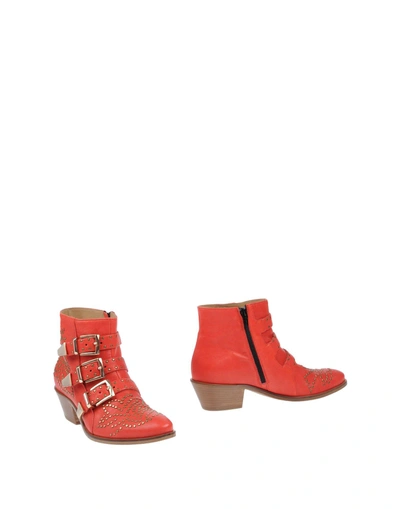 Lemaré Ankle Boot In Red