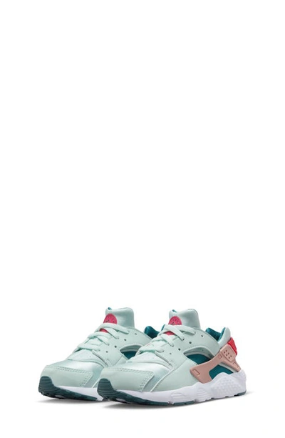 Nike Air Huarache Sneaker In Jade Ice/ Red/ Geode Teal