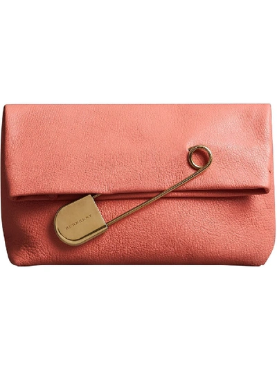 Burberry The Medium Pin Clutch In Leather In Pink