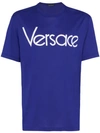 Versace T-shirt Mit Logo-print In Blue