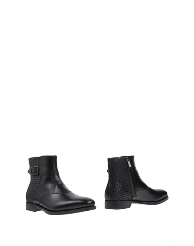 Ferragamo Ankle Boots In Black