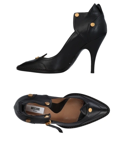 Moschino Pump In Black