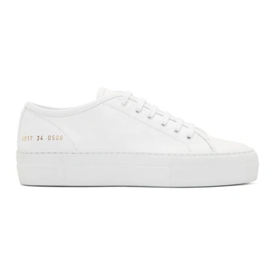 Common Projects Woman By  白色 Tournament Low Super 运动鞋 In 0506 White