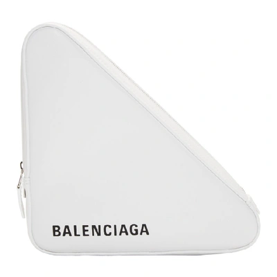 Balenciaga 白色中号三角包 In White