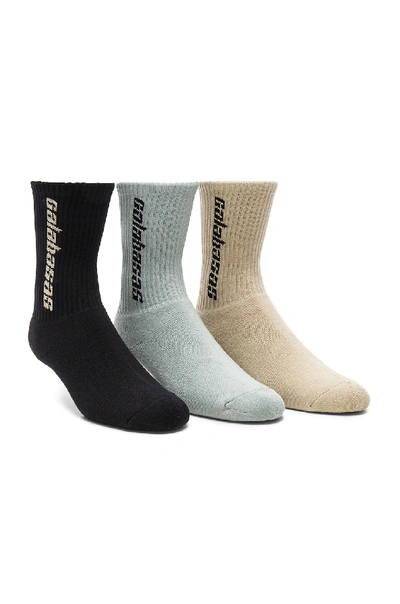 Yeezy Season 6 Calabasas 3 Pack Socks In Black