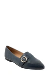 Trotters Emmett Pointed Toe Loafer Flat In Navy