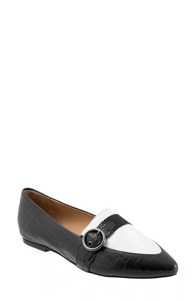 Trotters Emmett Pointed Toe Loafer Flat In Black/ White