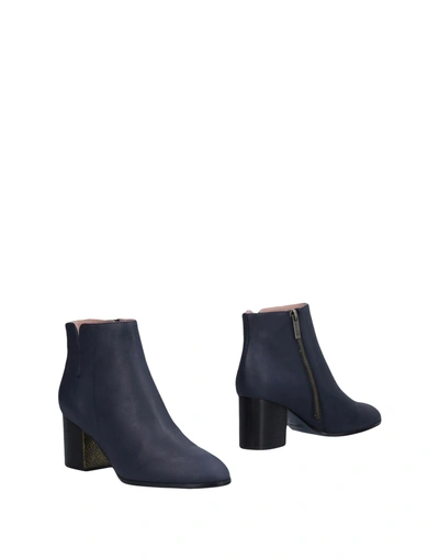 Jil Sander Ankle Boot In Dark Blue