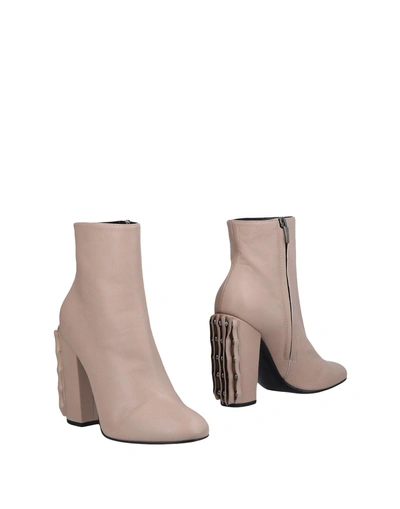 Greymer Ankle Boots In Dove Grey