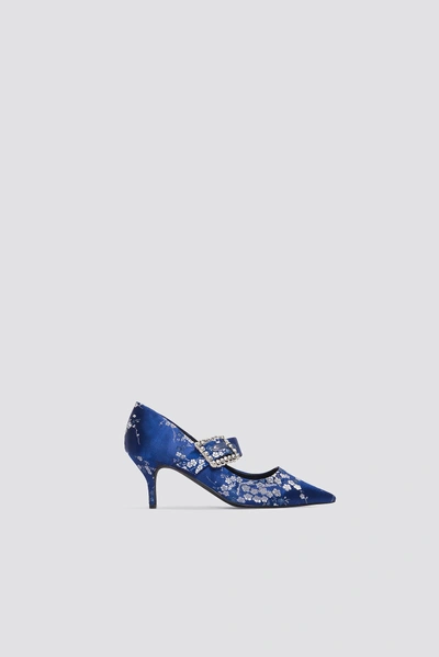 Na-kd Embellished Buckle Mid Heels Blue In Blue Flower Print