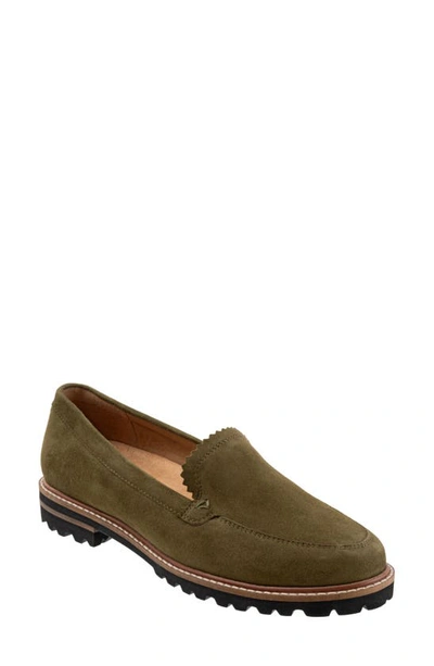 Trotters Fayth Loafer In Olive Suede