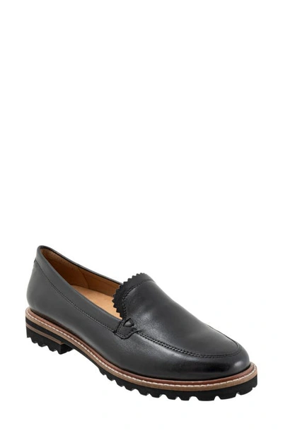 Trotters Fayth Loafer In Black