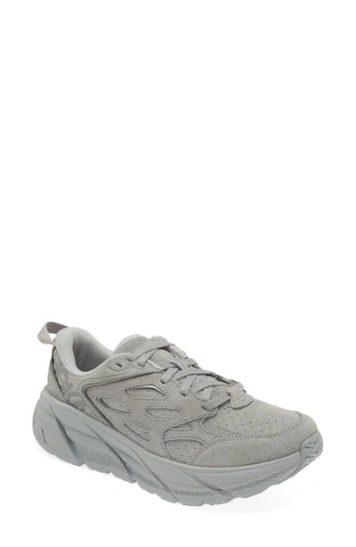 Hoka Clifton L Sneaker In Limestone / Limestone