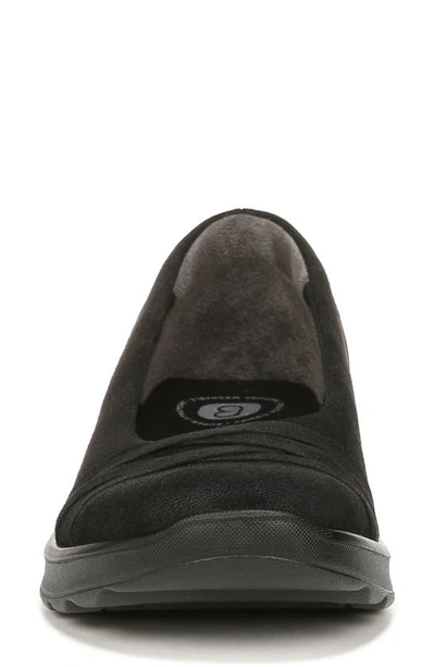 Bzees Goody Slip-on Shoe In Black