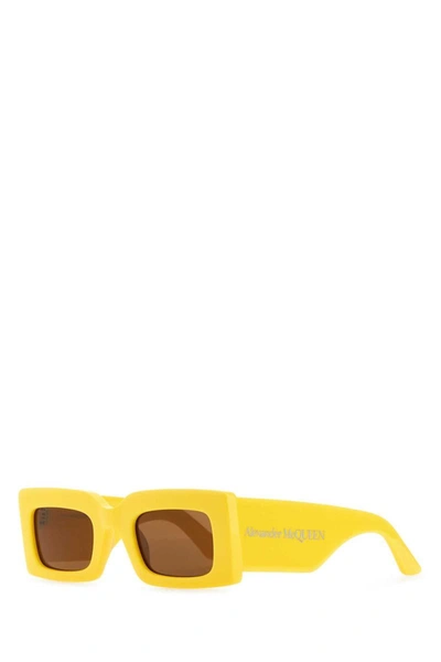 Alexander Mcqueen Sunglasses In Yellowyellowbrown