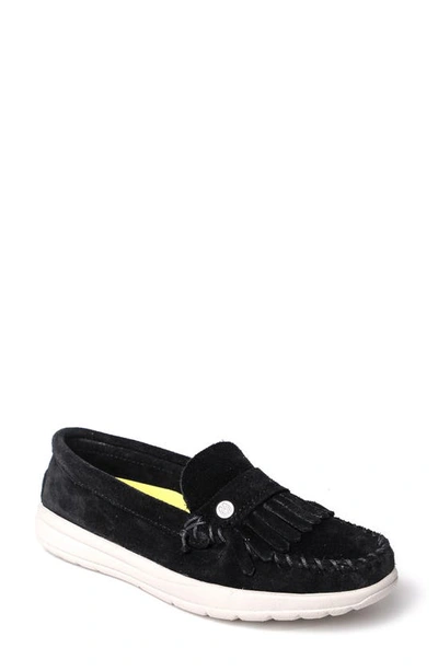 Minnetonka Kylee Kilty Slip-on Sneaker In Black