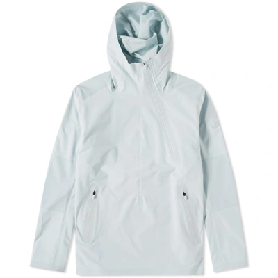 Descente Allterrain Schematic Shield Parahem Jacket In White