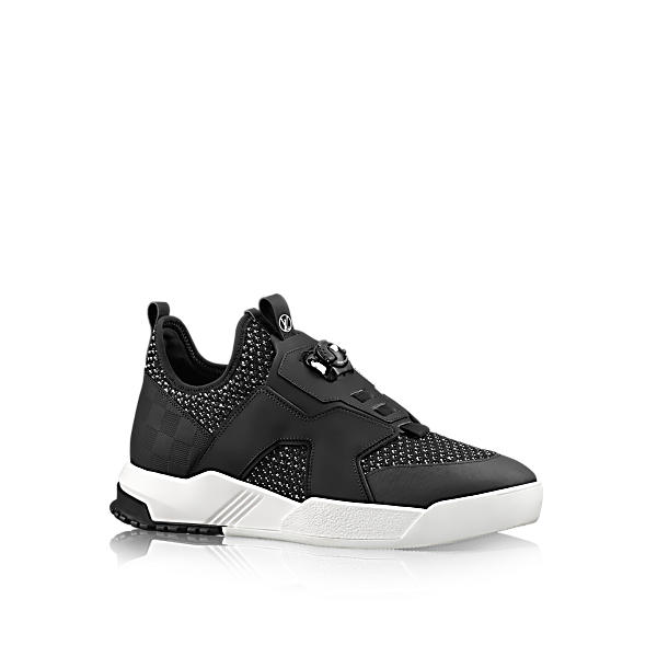 Louis Vuitton Fuel Power Sneaker In Noir | ModeSens