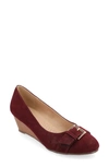 Journee Collection Grayson Wedge Pump In Wine