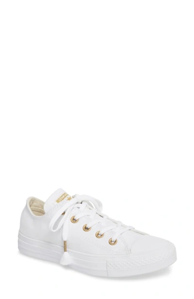 Converse Chuck Taylor All Star Seasonal Ox Low Top Sneaker In White/ Driftwood
