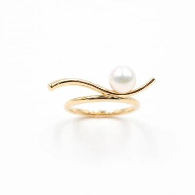 Anna Machado Jewelry Pearl Surfing A Gold Wave Ring