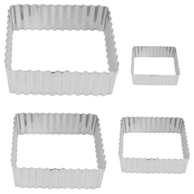 R & M International Fluted Rectangle 4 Piece Cookie Cutter Set In Silver