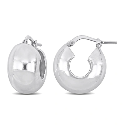 Mimi & Max 18 Mm Wide Huggie Polished Earrings In Sterling Silver In White