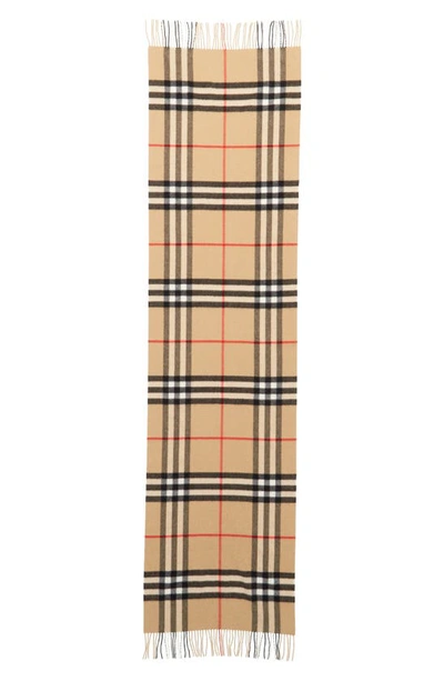 Burberry Giant Check Washed Cashmere Scarf In Archive_beige