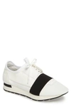 Balenciaga Race Runner Sneaker In Blanc/ Noir