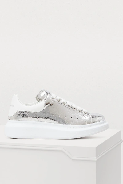 Alexander Mcqueen Extended Sole Sneakers In Silver/white