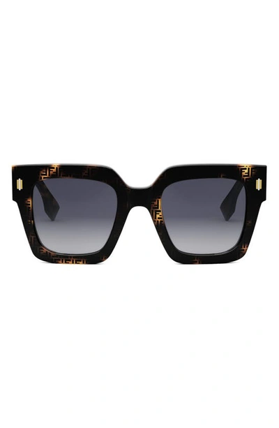 Fendi Roma 50mm Square Sunglasses In Havana/gray Gradient